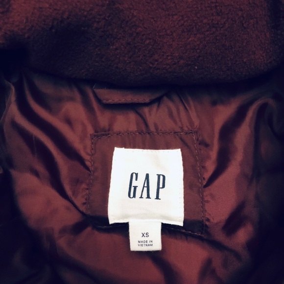 Women Gap Puffer Jacket - Picture 3 of 4